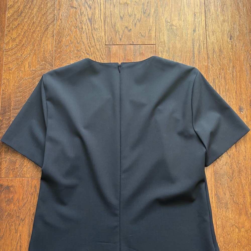 Escada Navy/Black Virgin Wool Ruffle Hem Tunic Top | Size 34 | NWOT - Picture 8 of 10